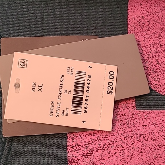 🆕️ Snoopy Oversized Sweater - Picture 3 of 8